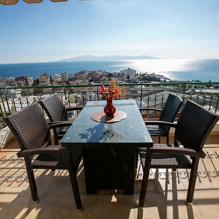 Blue Sky Appartment Kavala Buitenkant foto